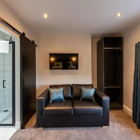Home At 42 Arkles Lane Anfield-3